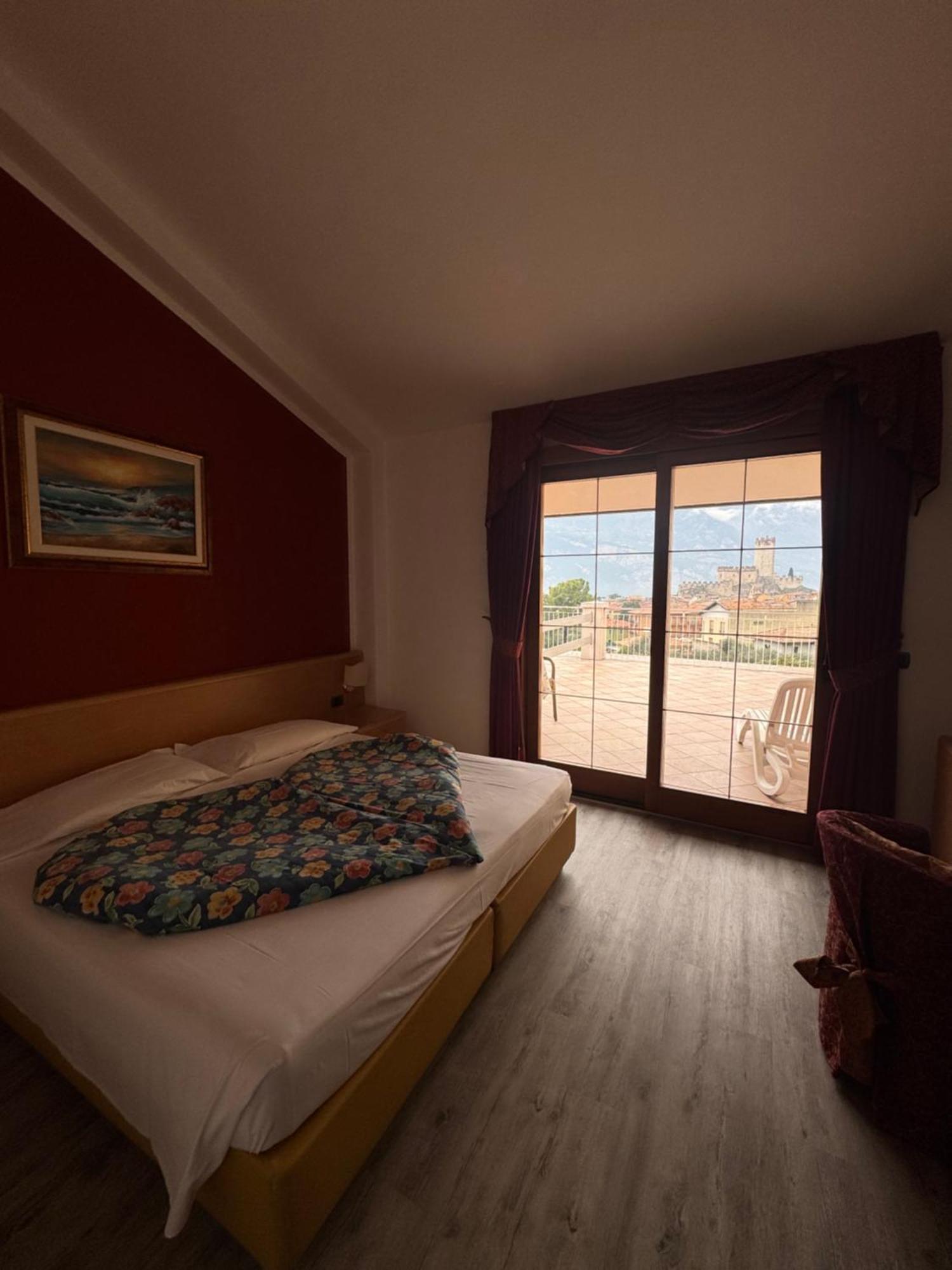 Hotel Alpi マルチェージネ エクステリア 写真